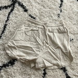 Pink Lilly shorts never worn